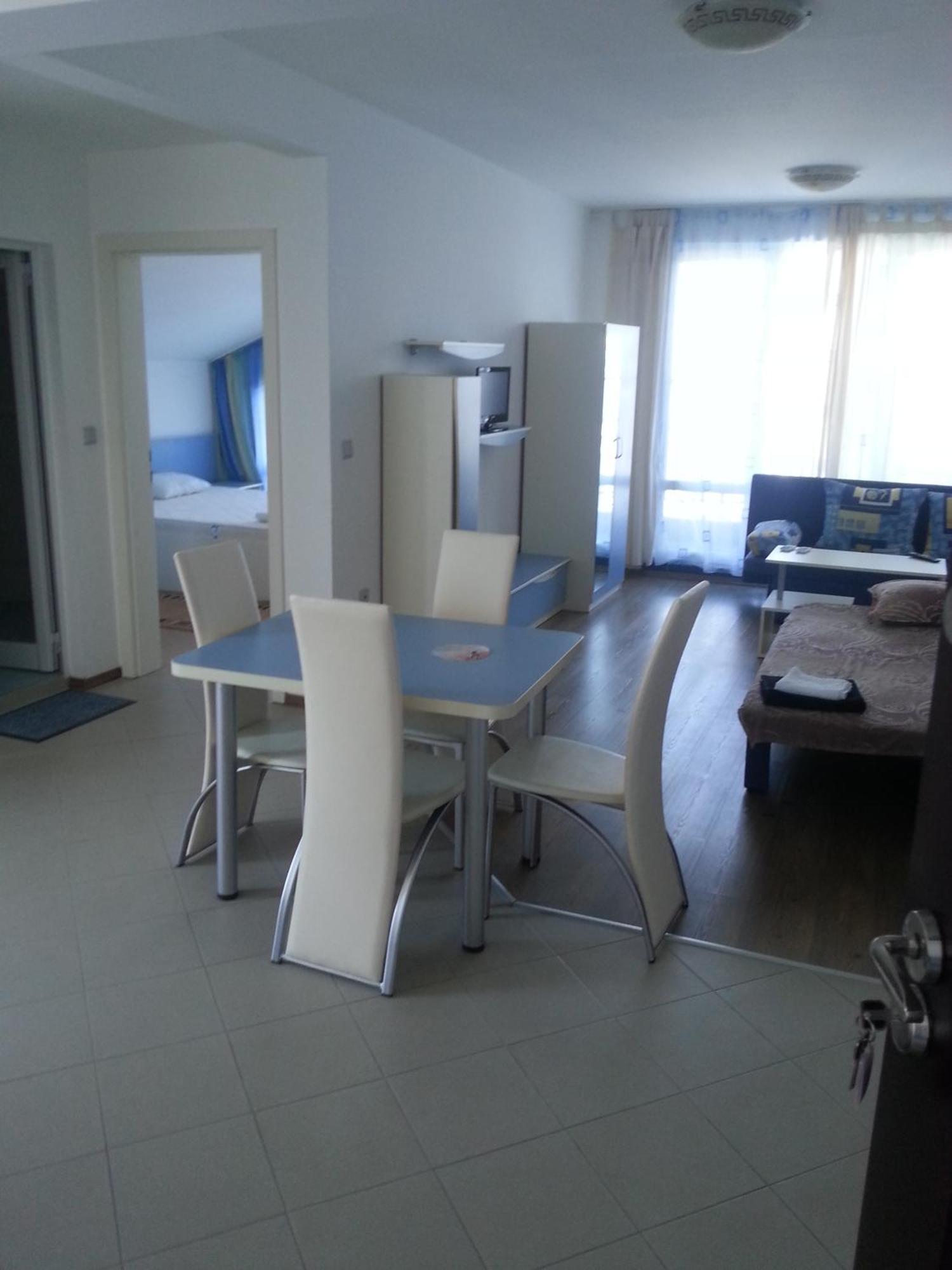 Blue Bay Palace Complex Aparthotel 2*