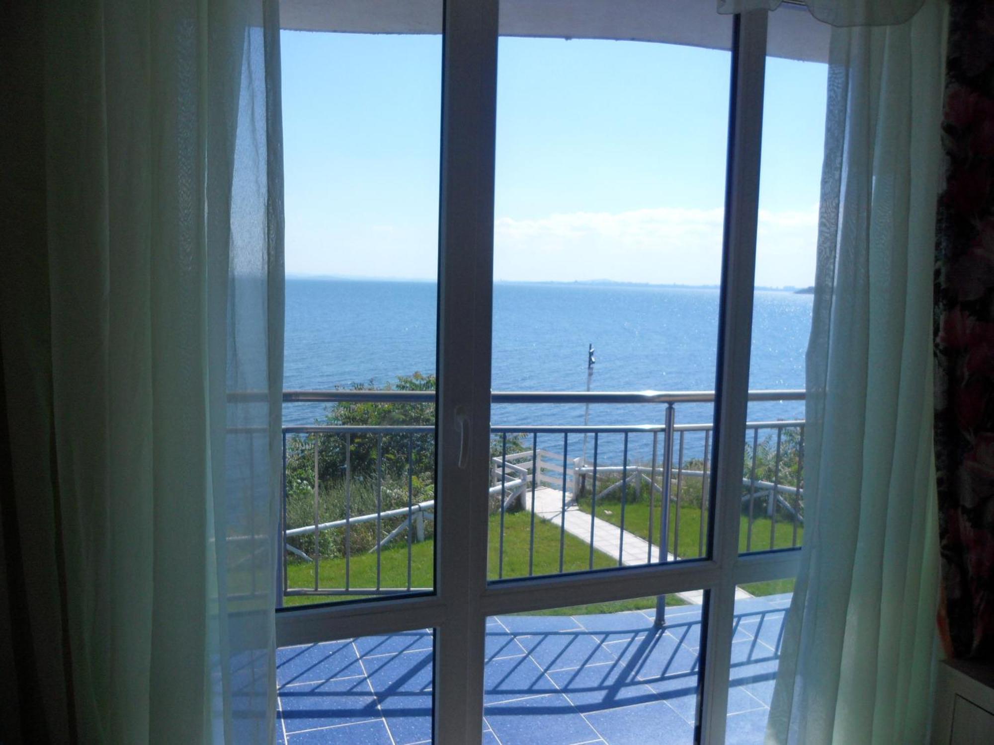 Blue Bay Palace Complex 2*