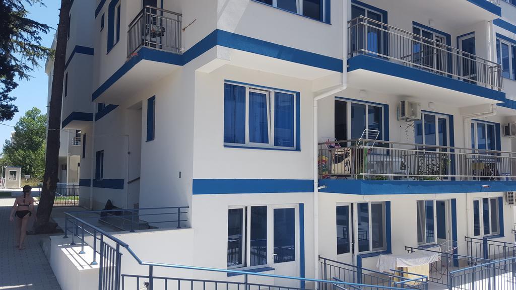 Blue Bay Palace Complex 2*