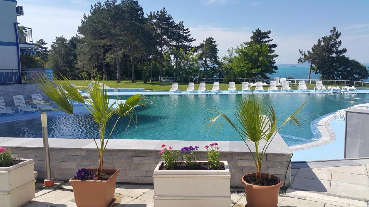 Blue Bay Palace Complex Aparthotel 2*